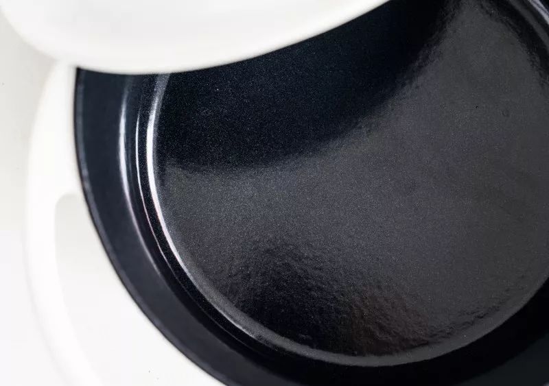 Black glaze