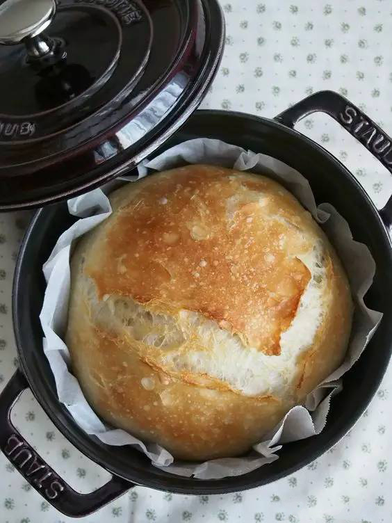 Cast iron pans have a unique bread recipe