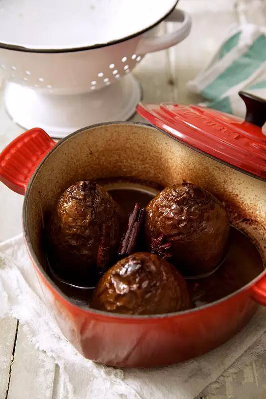 Heart-Shaped Cast Iron Pan