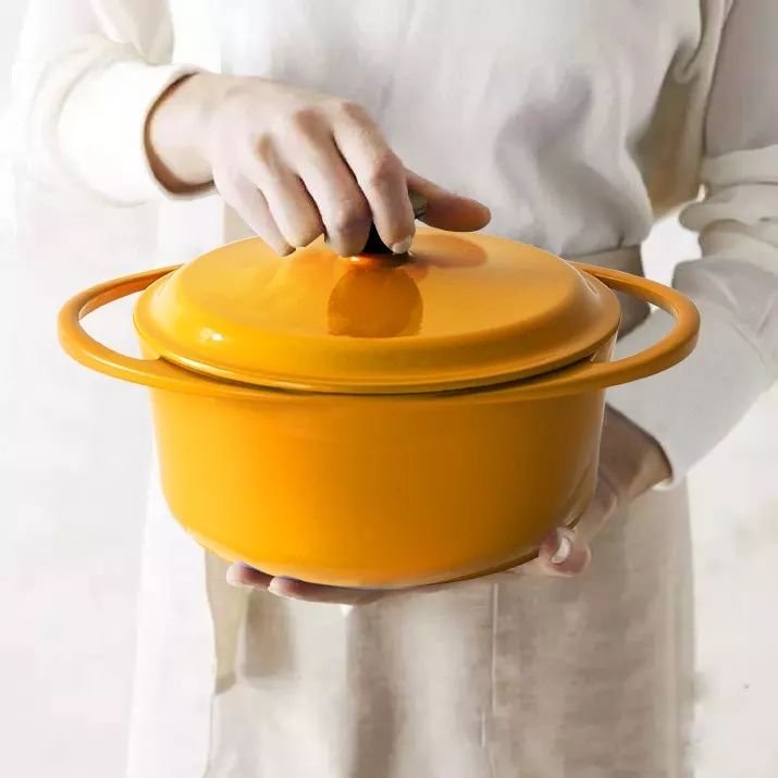 Orange pot