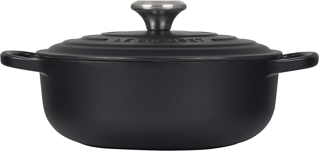 lodge cast iron dutch oven